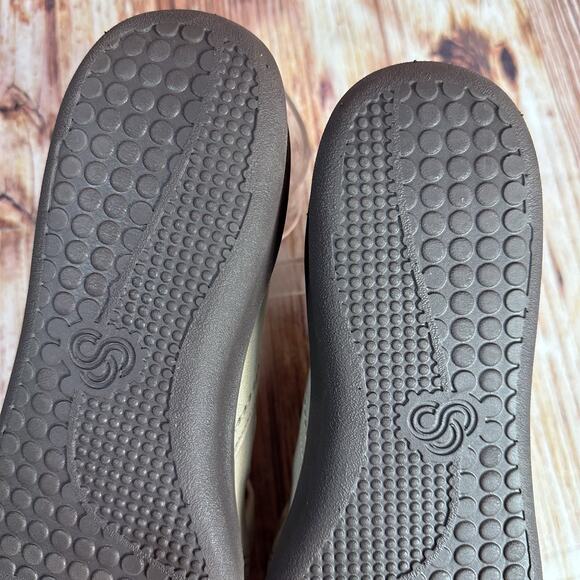 Clarks Cloudsteppers SILLIAN STAR Size 7 Tan Criss Cross Loafers Shoes Flats - Picture 9 of 10